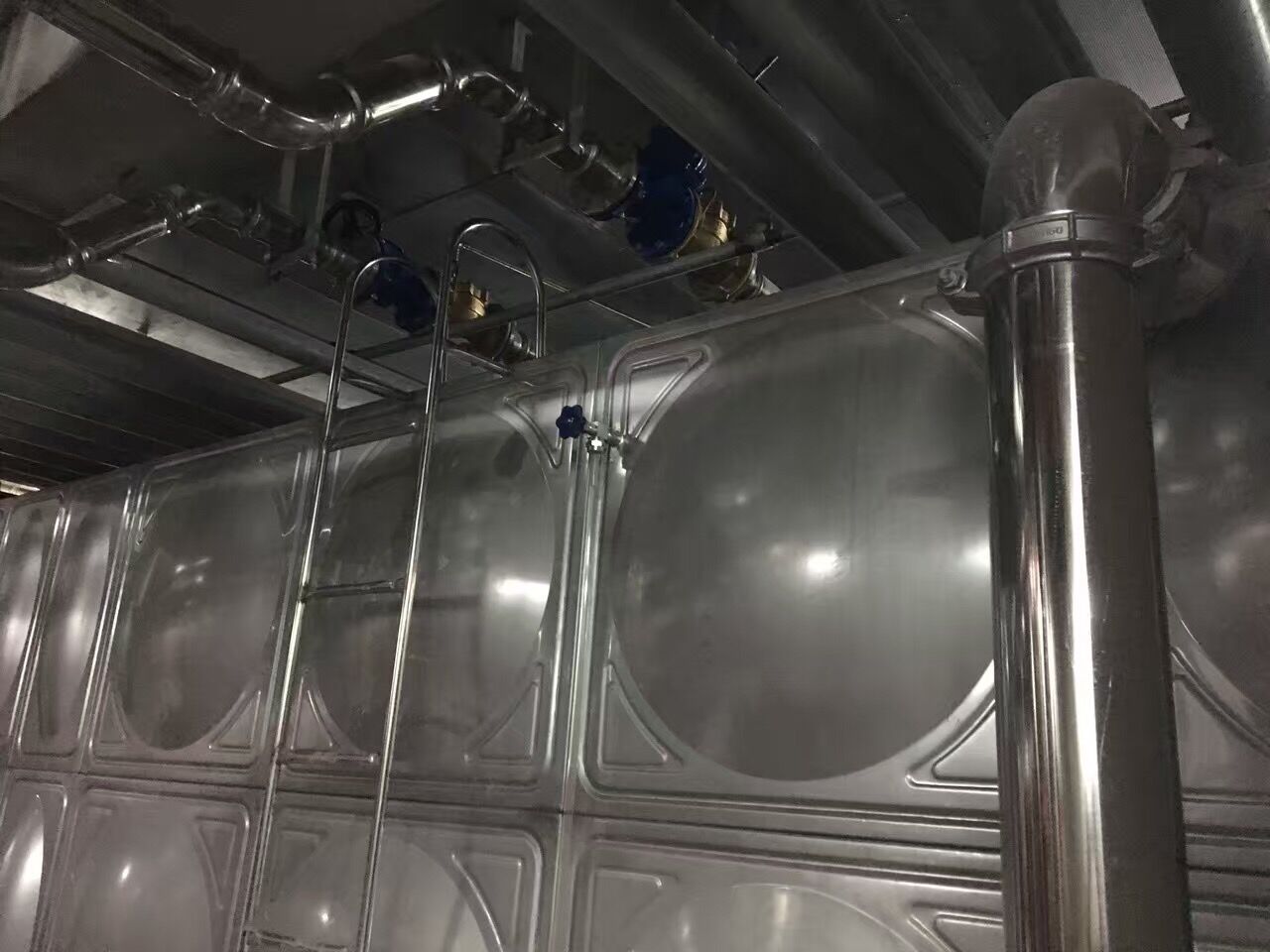 香蕉视频破解版管业品牌双卡压管件工厂香蕉APP视频免费下载实拍
